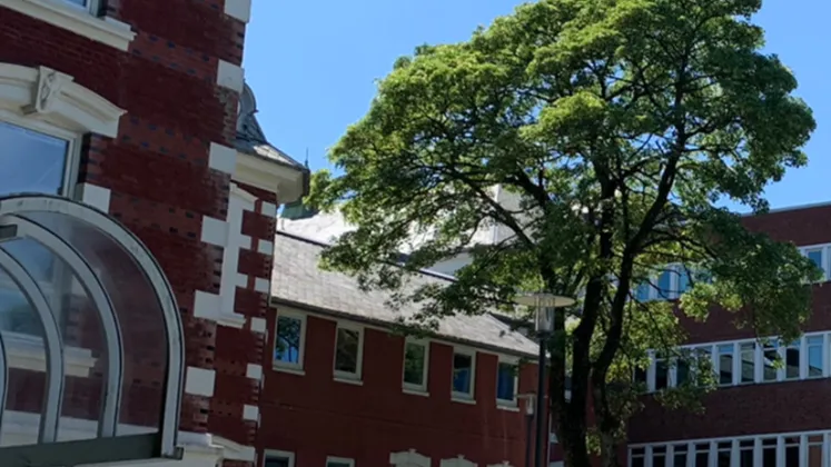 0858FA52-4FC9-4E59-B7B5-93E9677929C6